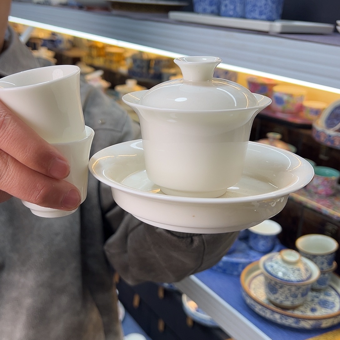 我们的目标是成为一个优秀的人