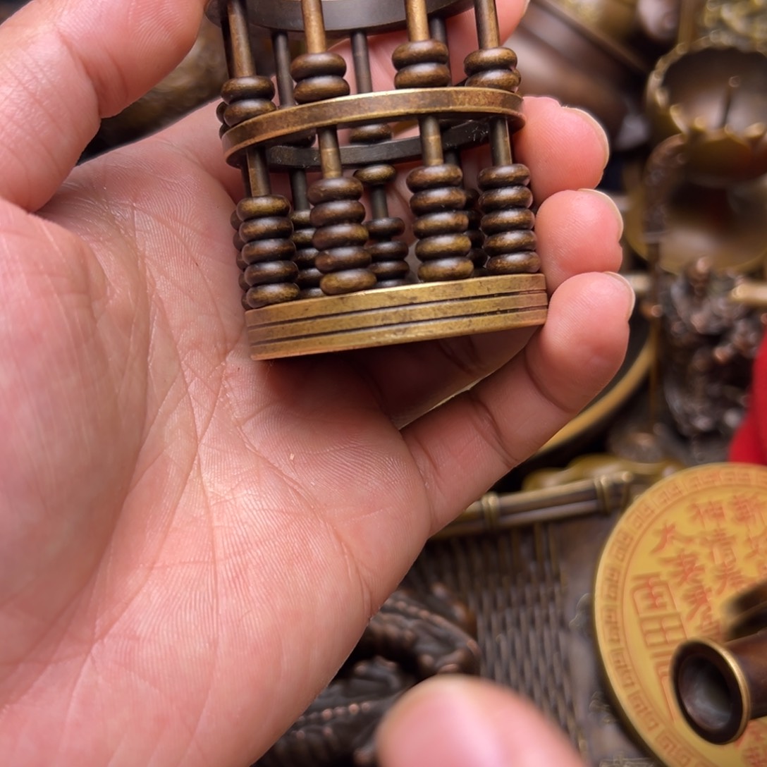 精美铜器点击下单