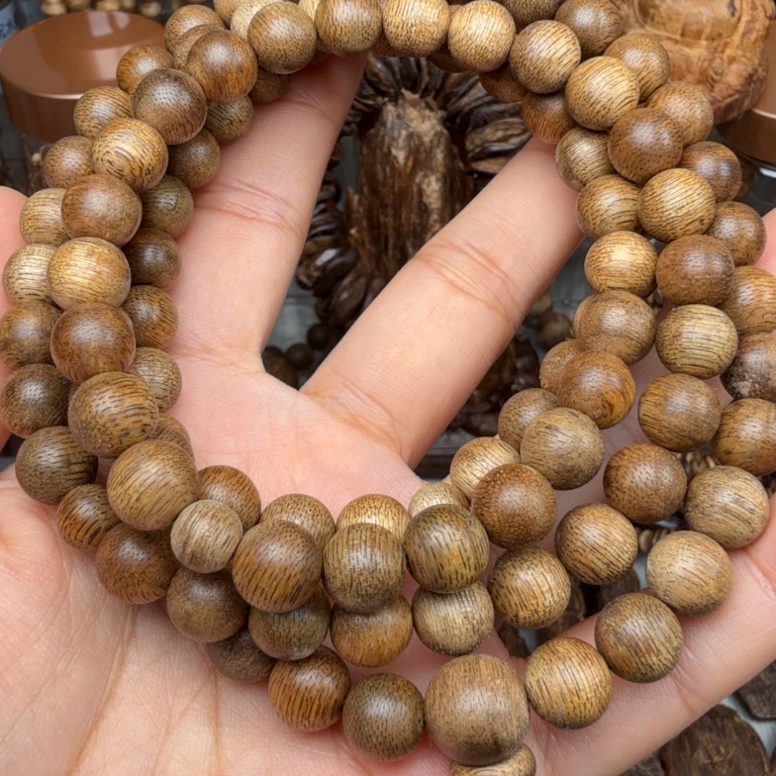 沉香沉香碎屑文莱 0.85*