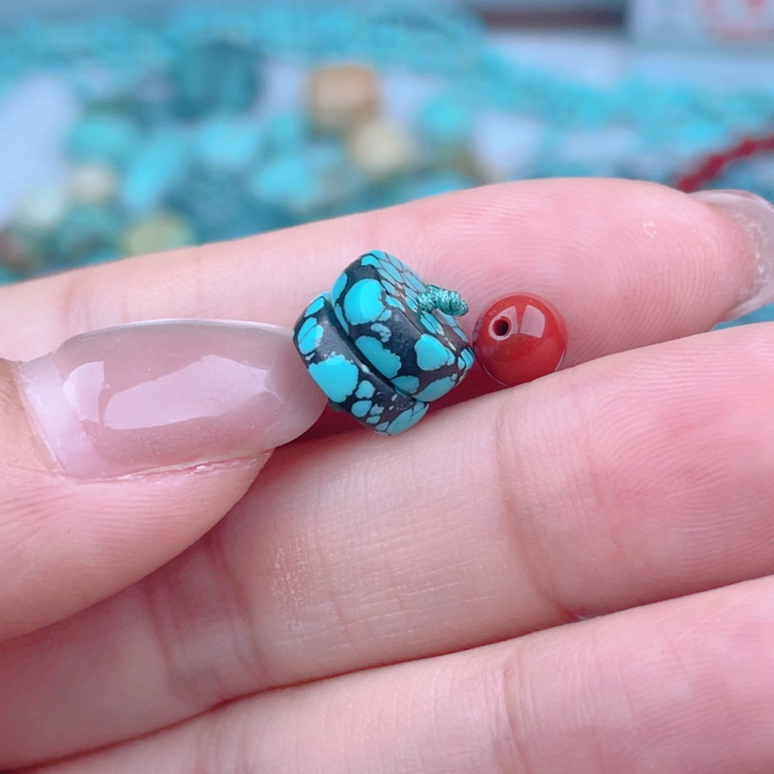 南红玛瑙未镶嵌珠宝奇石