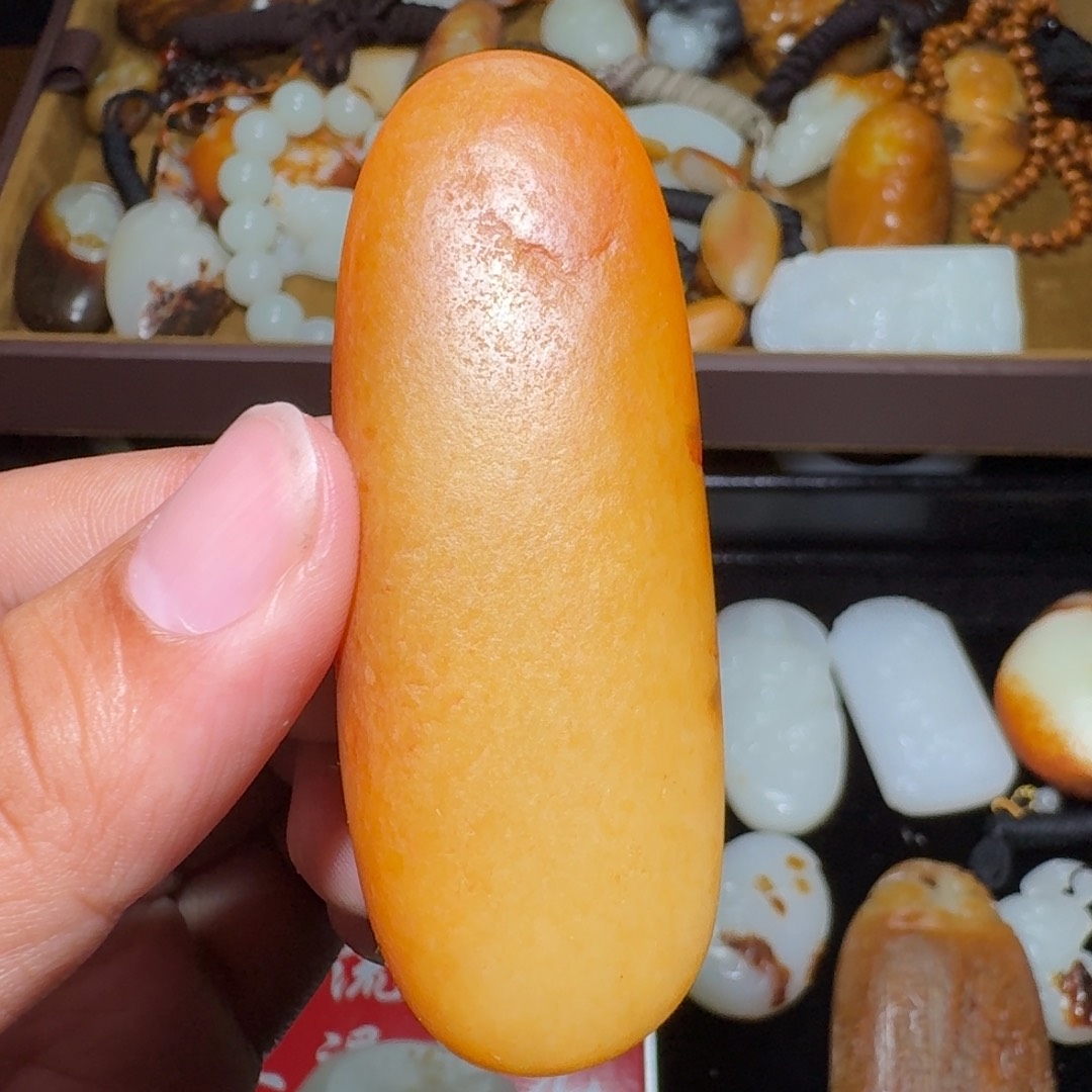 和田玉颈饰未镶嵌茉*?