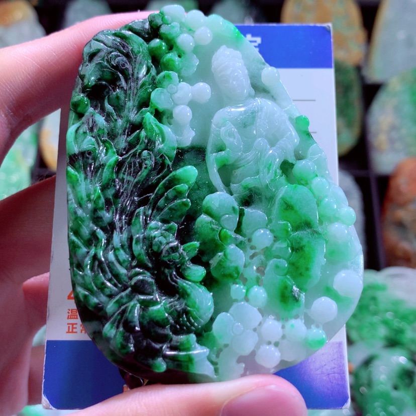 【闪购商品】翡翠颈饰未镶嵌挂件