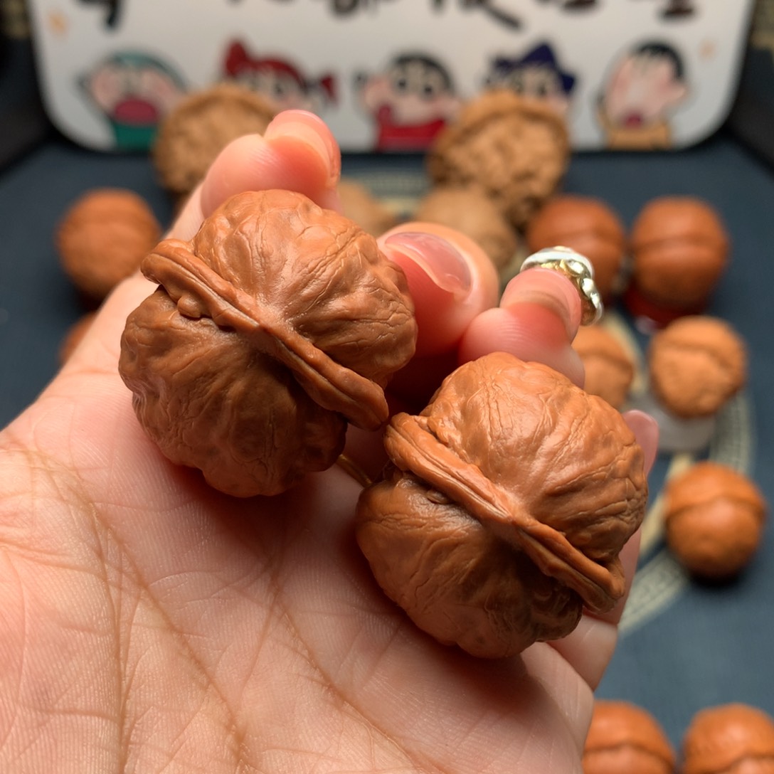 文玩核桃把件炽焰虎头