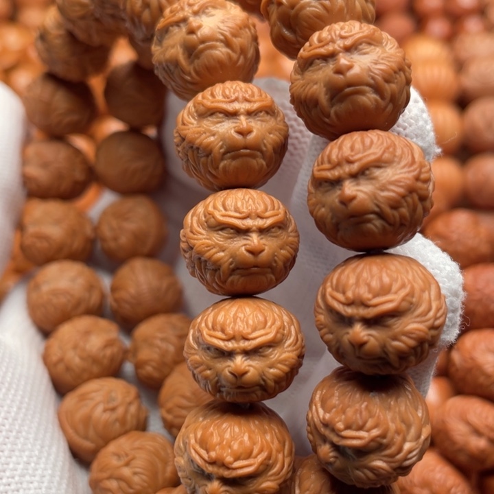 猴头核桃吊坠丹****哥斗战胜佛