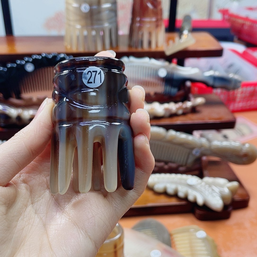 纯手工制作牛角梳271