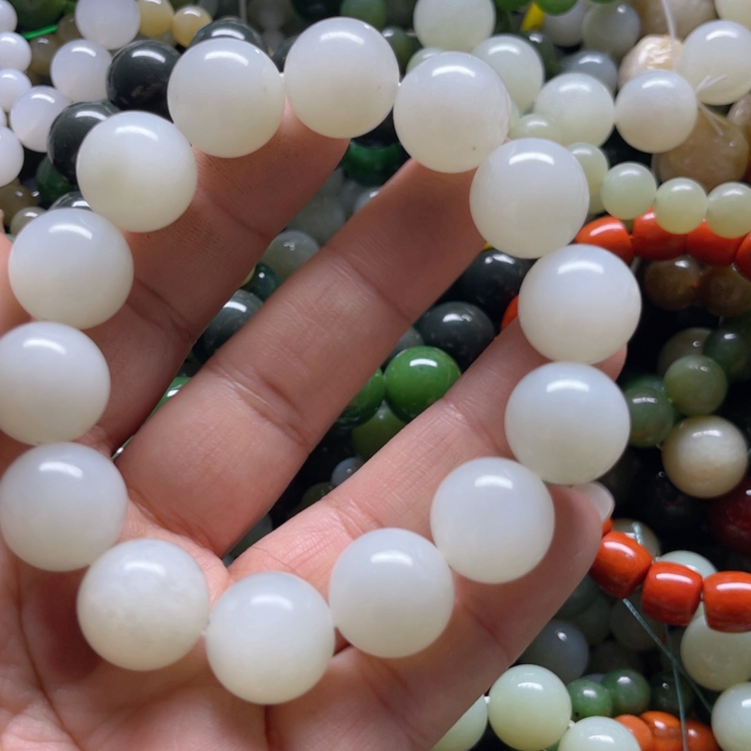 和田玉手链未镶嵌