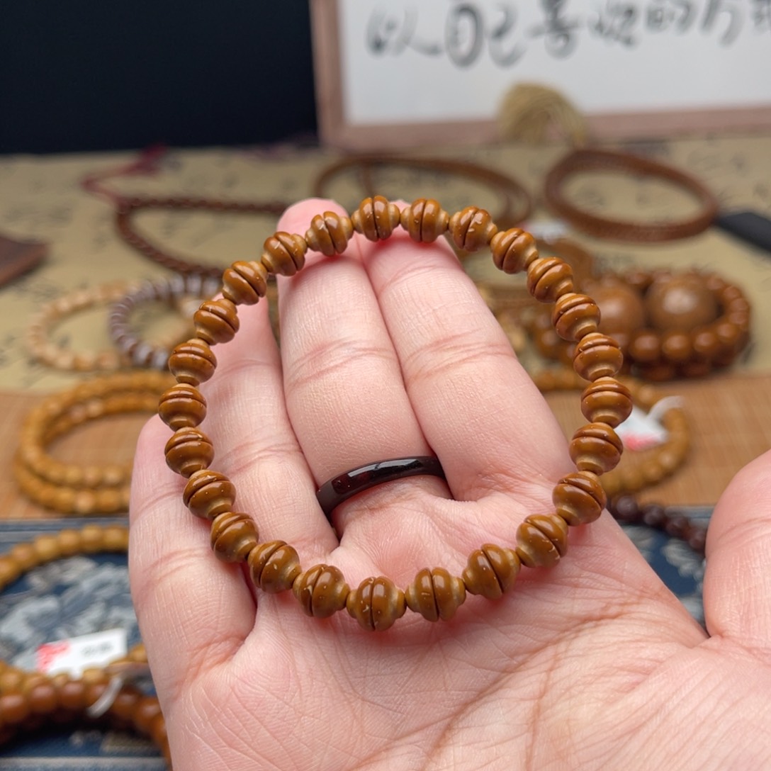 紫金鼠吊坠纯肉金饭碗