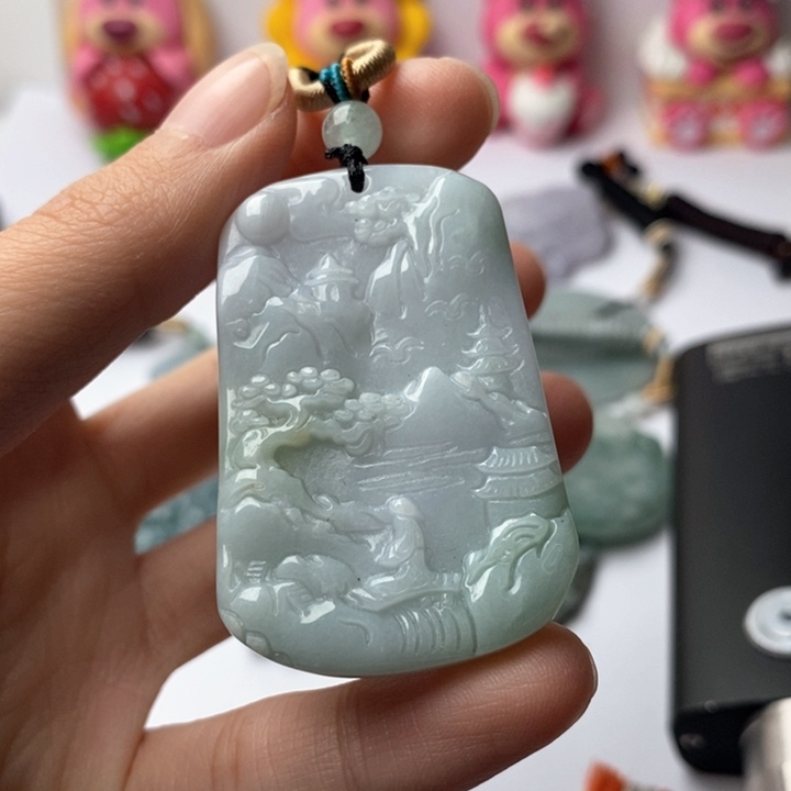 翡翠未镶嵌颈饰翡翠