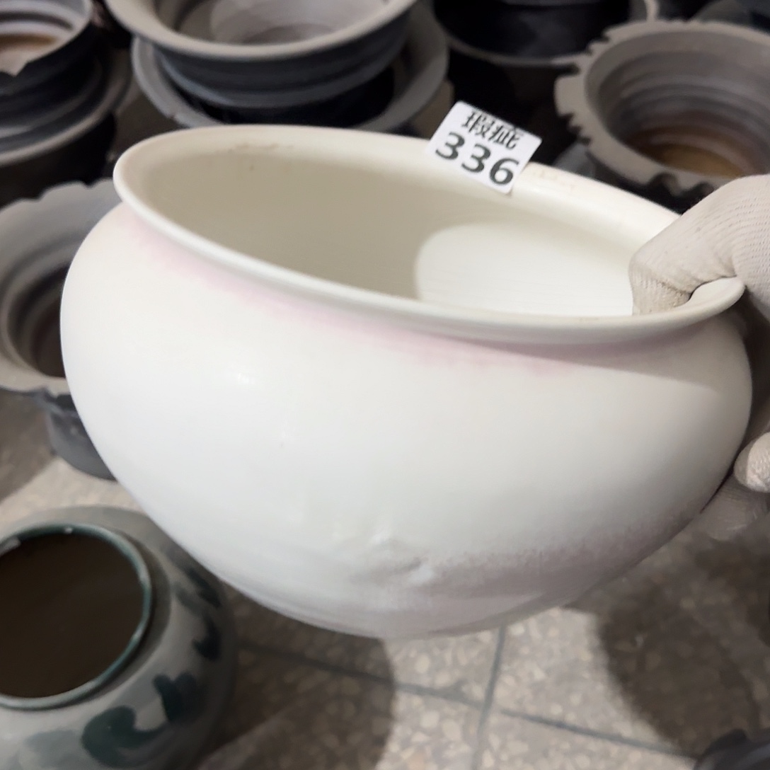 瓷片景德镇手工花盆次品