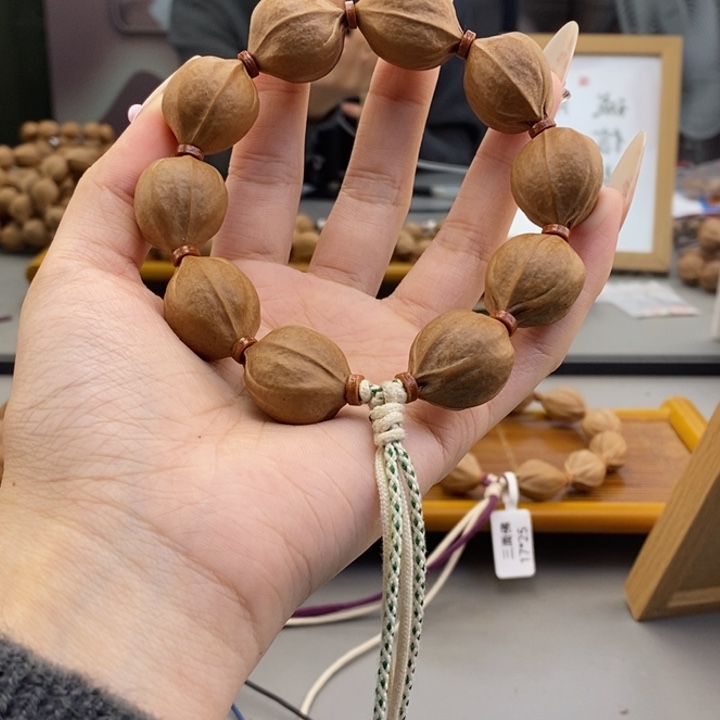 吊坠橄榄核哦*梅林铁