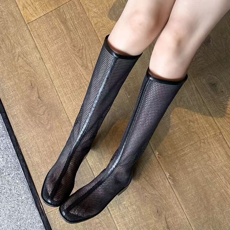 261【凡家衣橱】春季新款时尚气质百搭网面透气靴