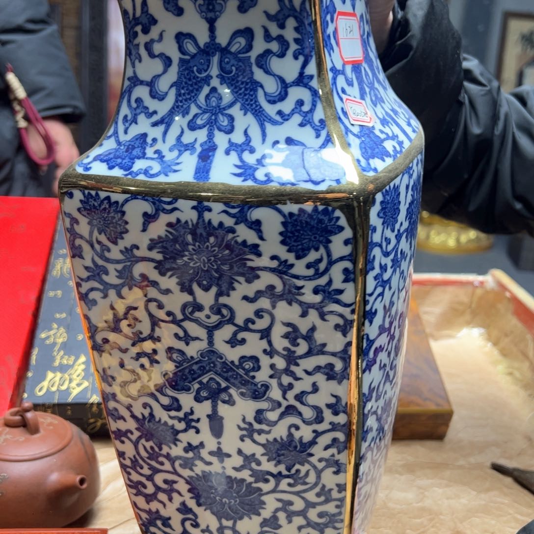 大叶紫檀（黑酸枝木类）