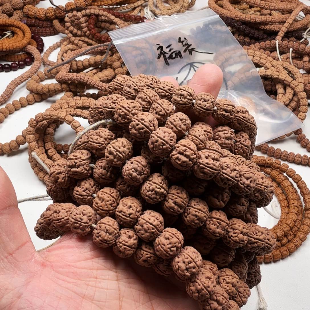 金刚菩提吊坠福利树王手持