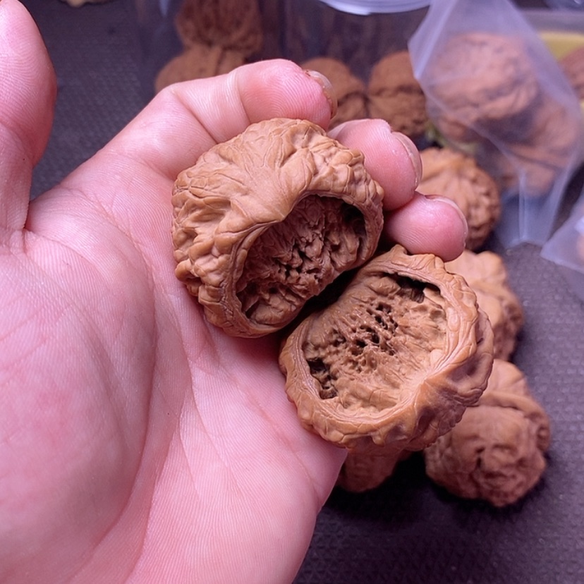 【闪购商品】吊坠文玩核桃44全品聚宝盆