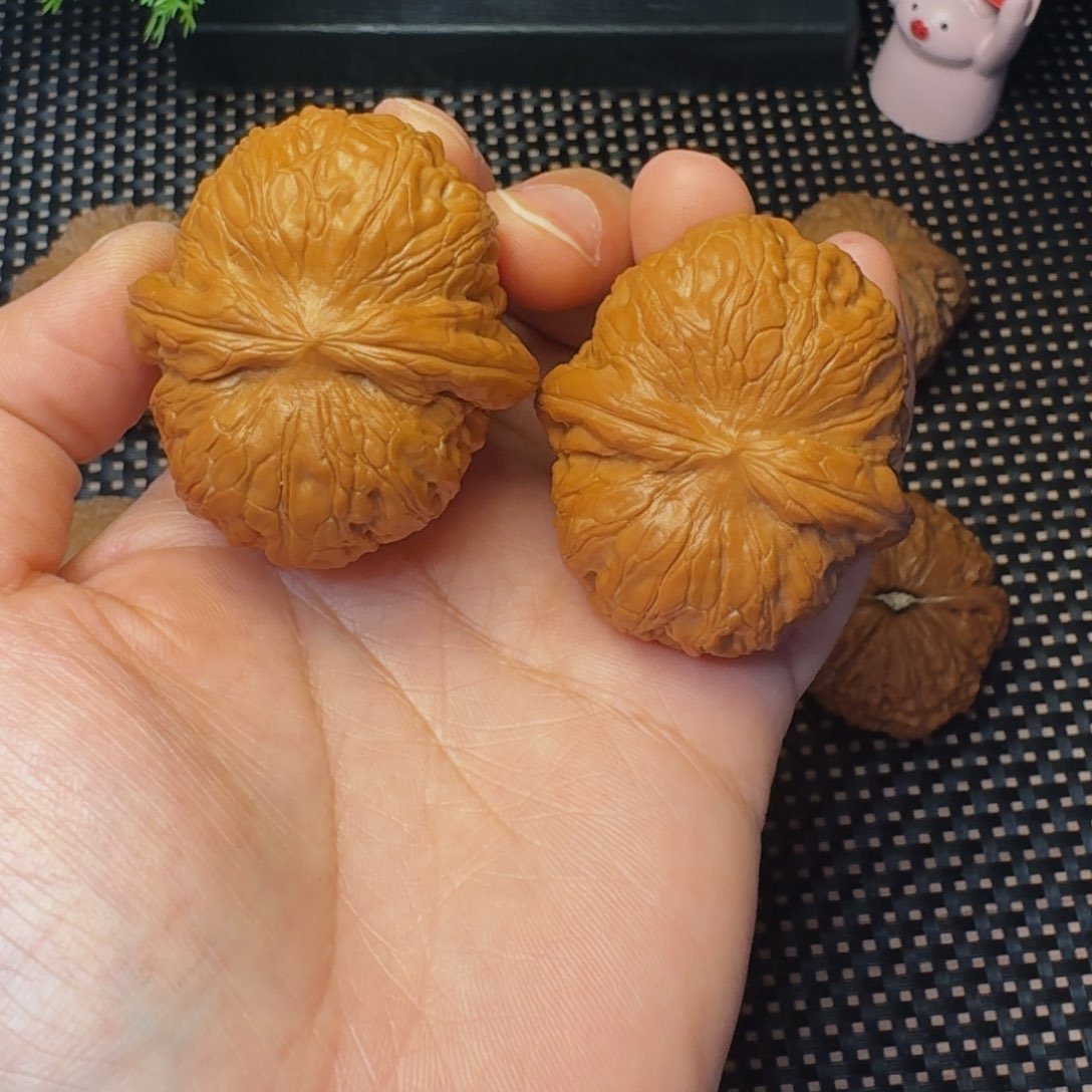 文玩核桃吊坠幸***3元宝43尺微修