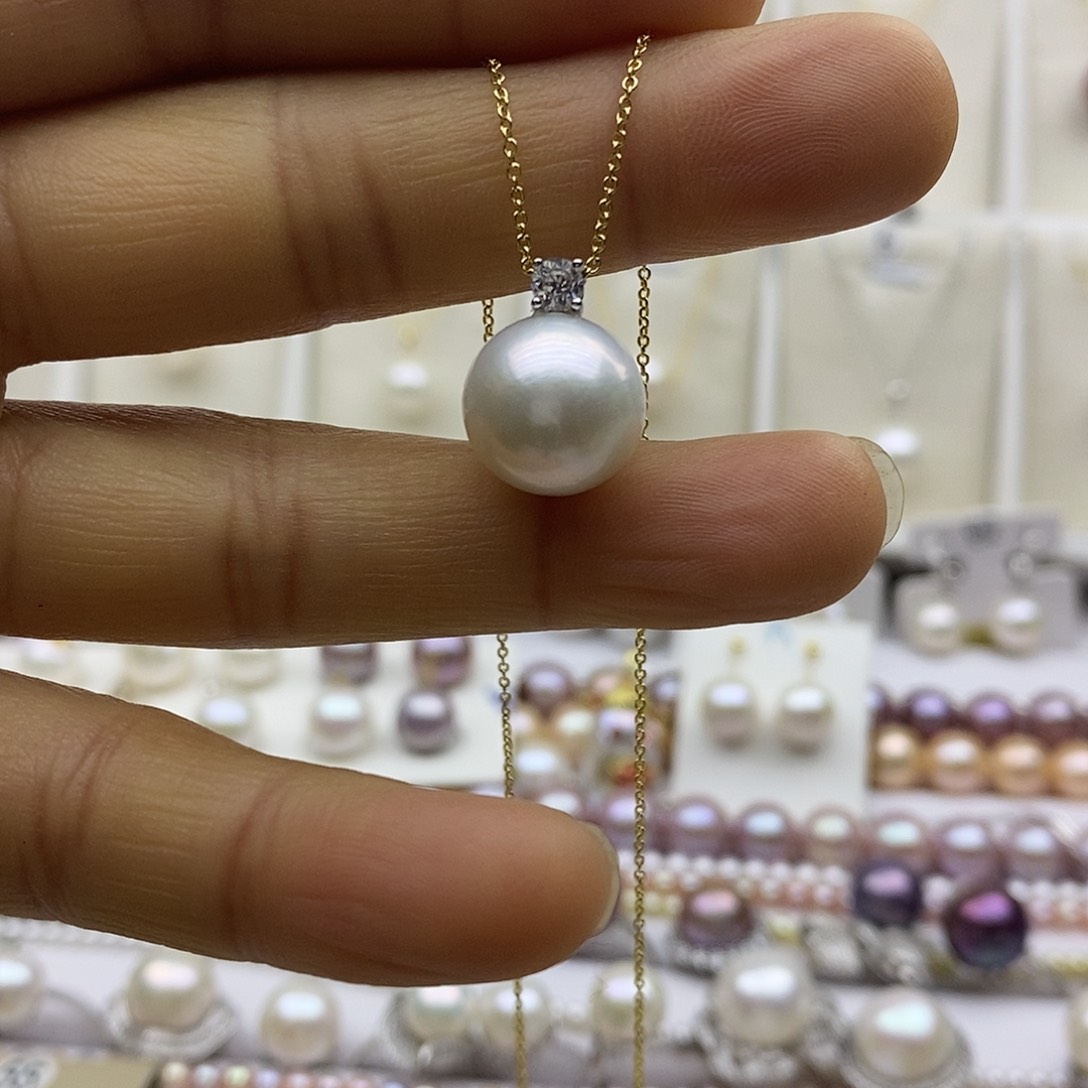 淡水珍珠吊坠(赠链)银S925镶嵌