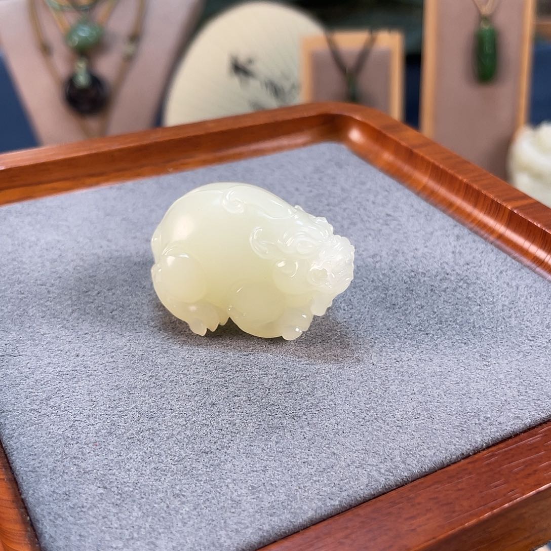 和田玉未镶嵌吊坠(不含链)