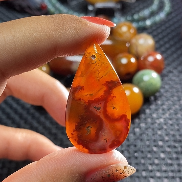 未镶嵌颈饰玛瑙/玉髓