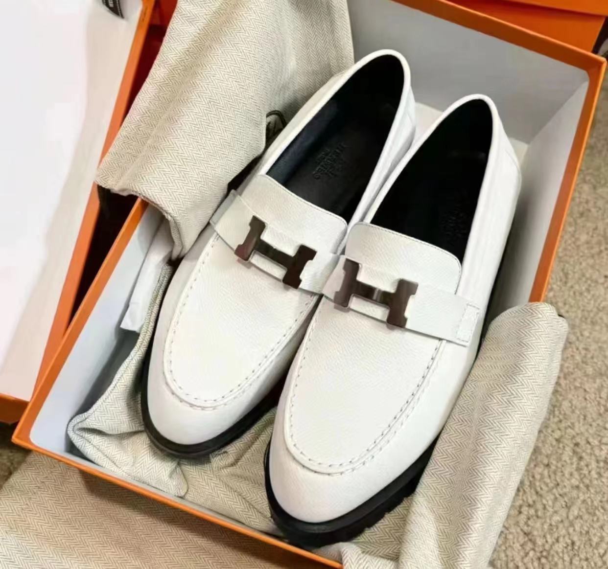 未使用 Hermes/爱马仕 白色福宝厚底H扣乐福鞋 36.5码 14253997