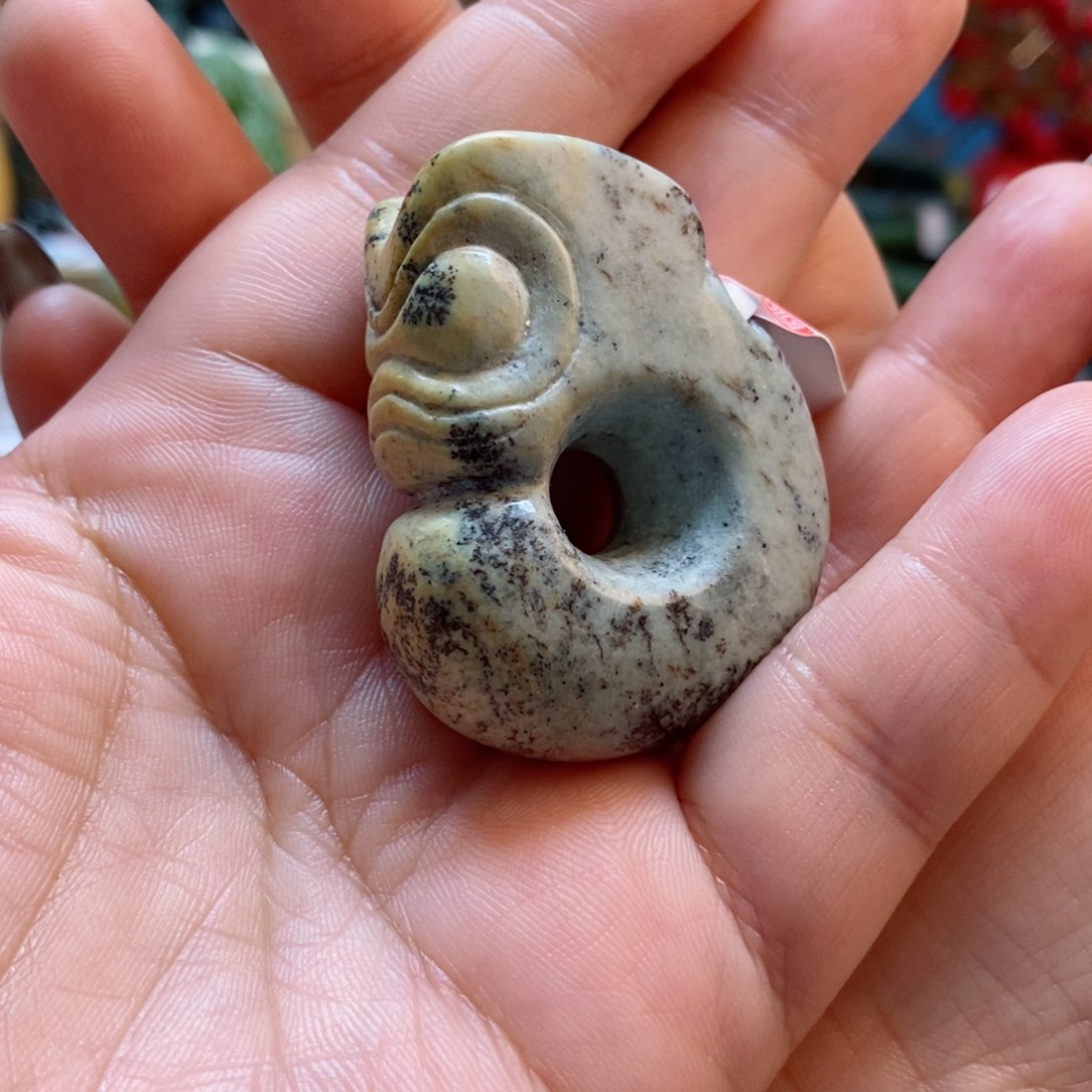 透闪石质玉手把未镶嵌