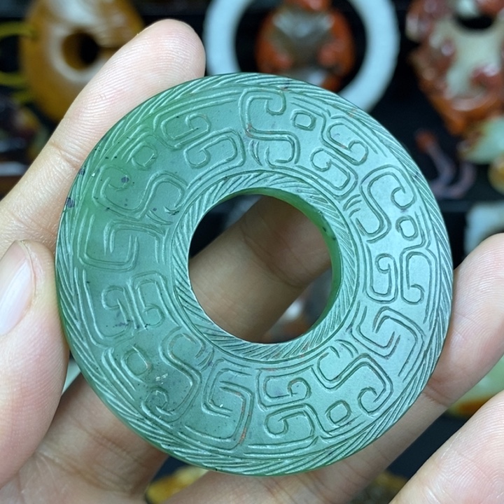 未镶嵌和田玉挂件