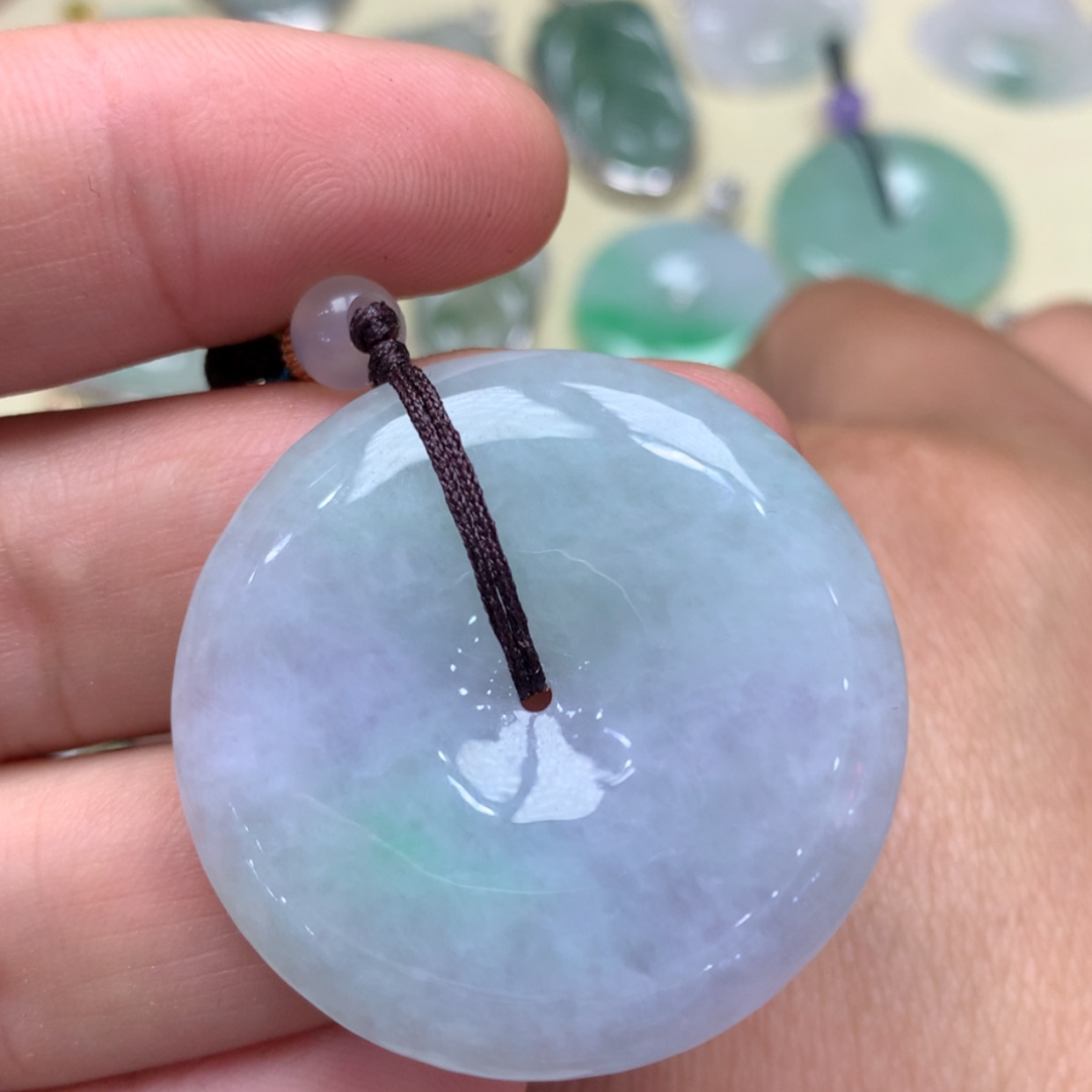 【闪购商品】颈饰未镶嵌翡翠平安扣