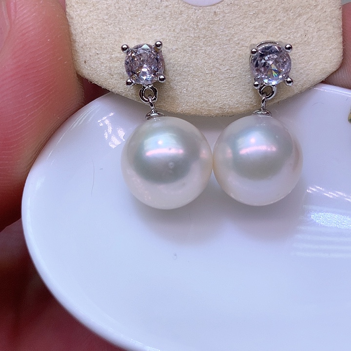 银S925镶嵌耳饰淡水珍珠