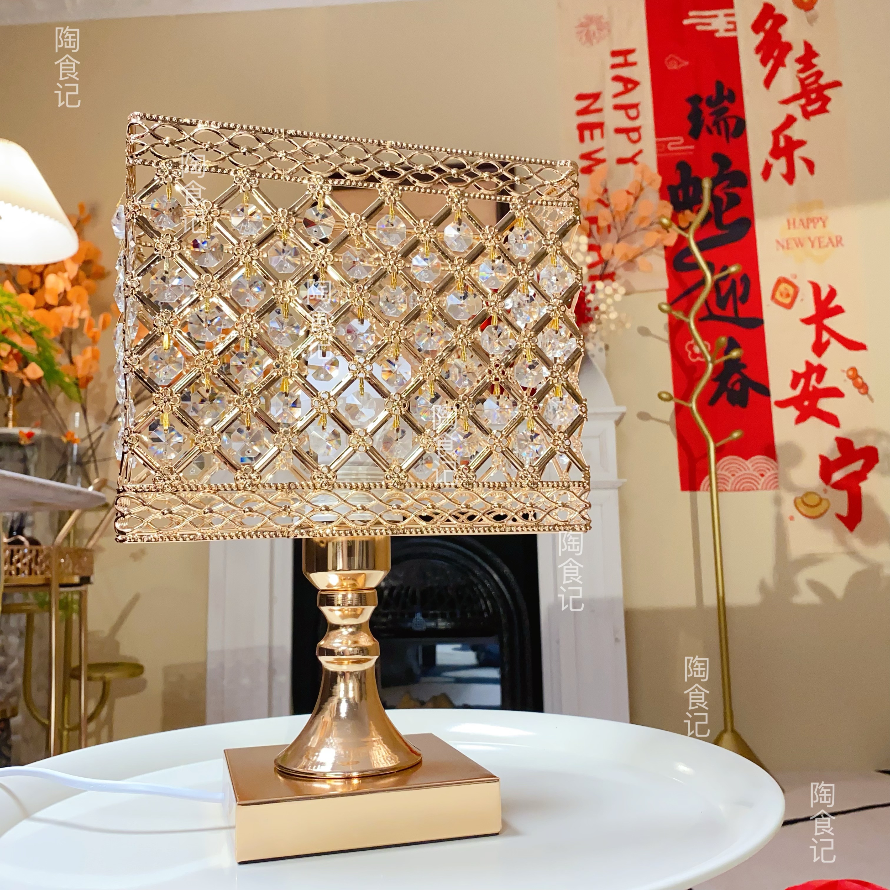 卧室床头灯水晶台灯创意装饰夜灯轻奢欧式