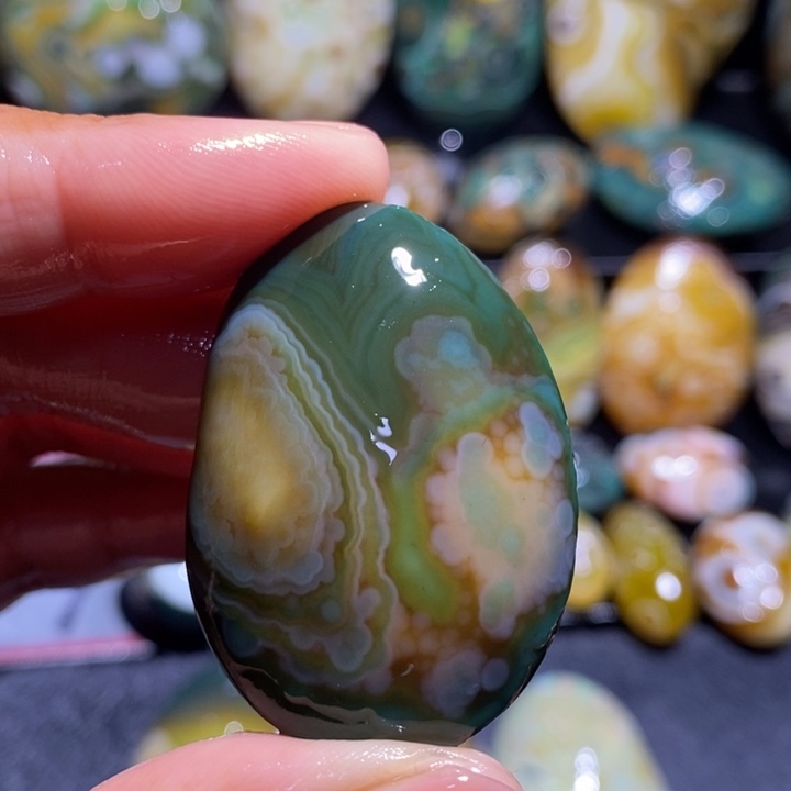 未镶嵌玛瑙/玉髓珠宝奇石