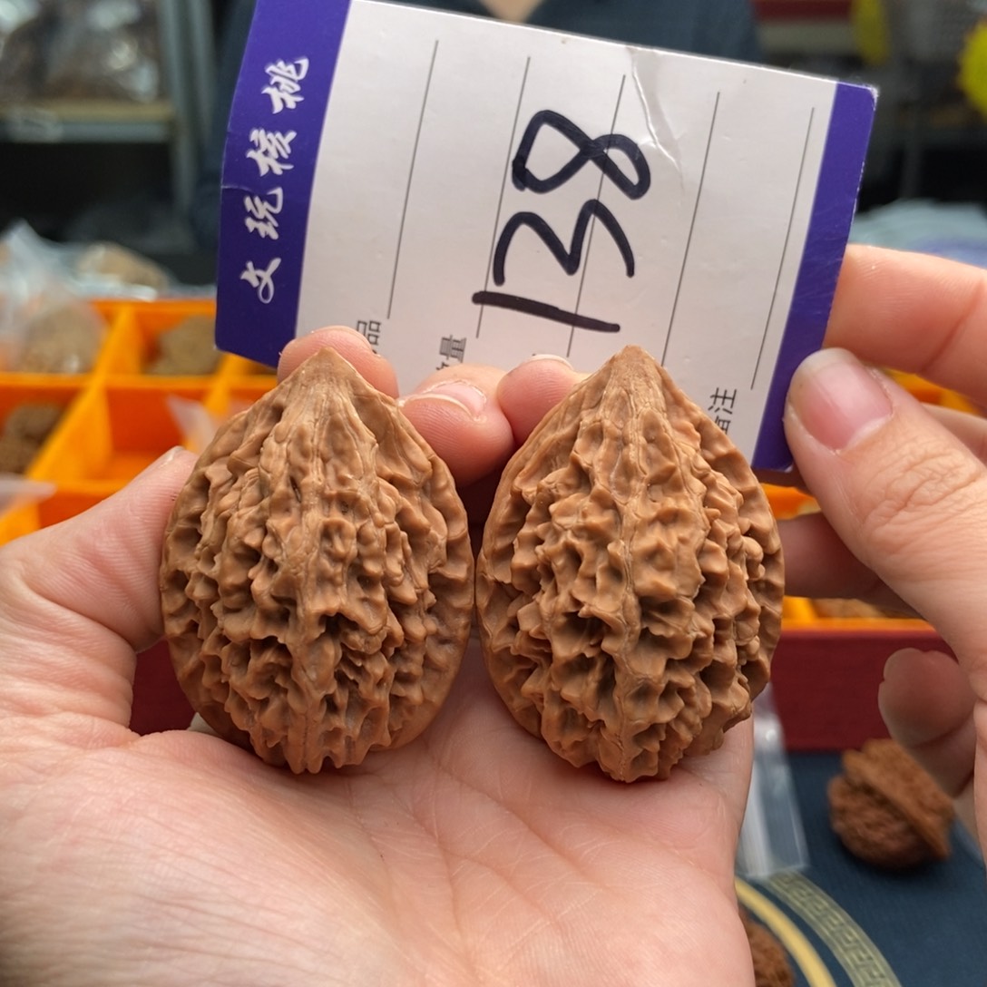 文玩核桃吊坠37招财鼠