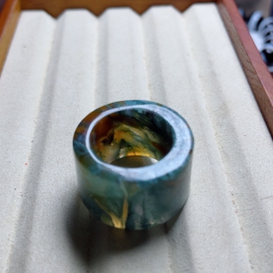 玛瑙/玉髓扳指未镶嵌用****8