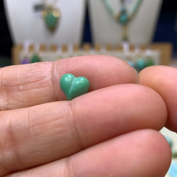 绿松石未镶嵌屁桃