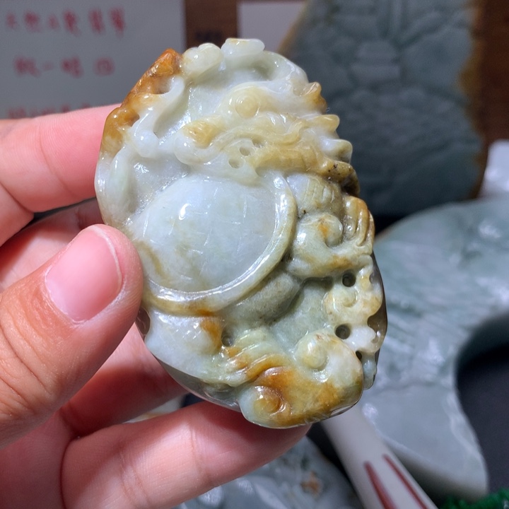 翡翠未镶嵌颈饰保真天然A货翡翠