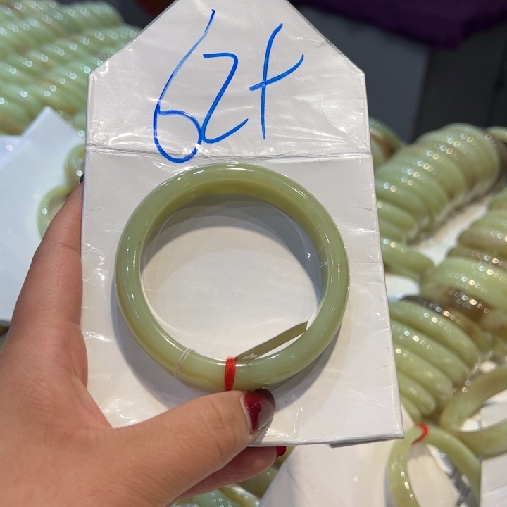 和田玉（糖玉）手镯未镶嵌?*h