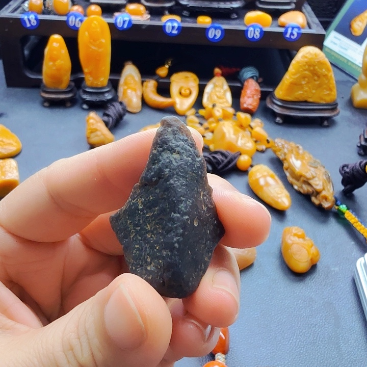 我***有田黄石黑田石原石