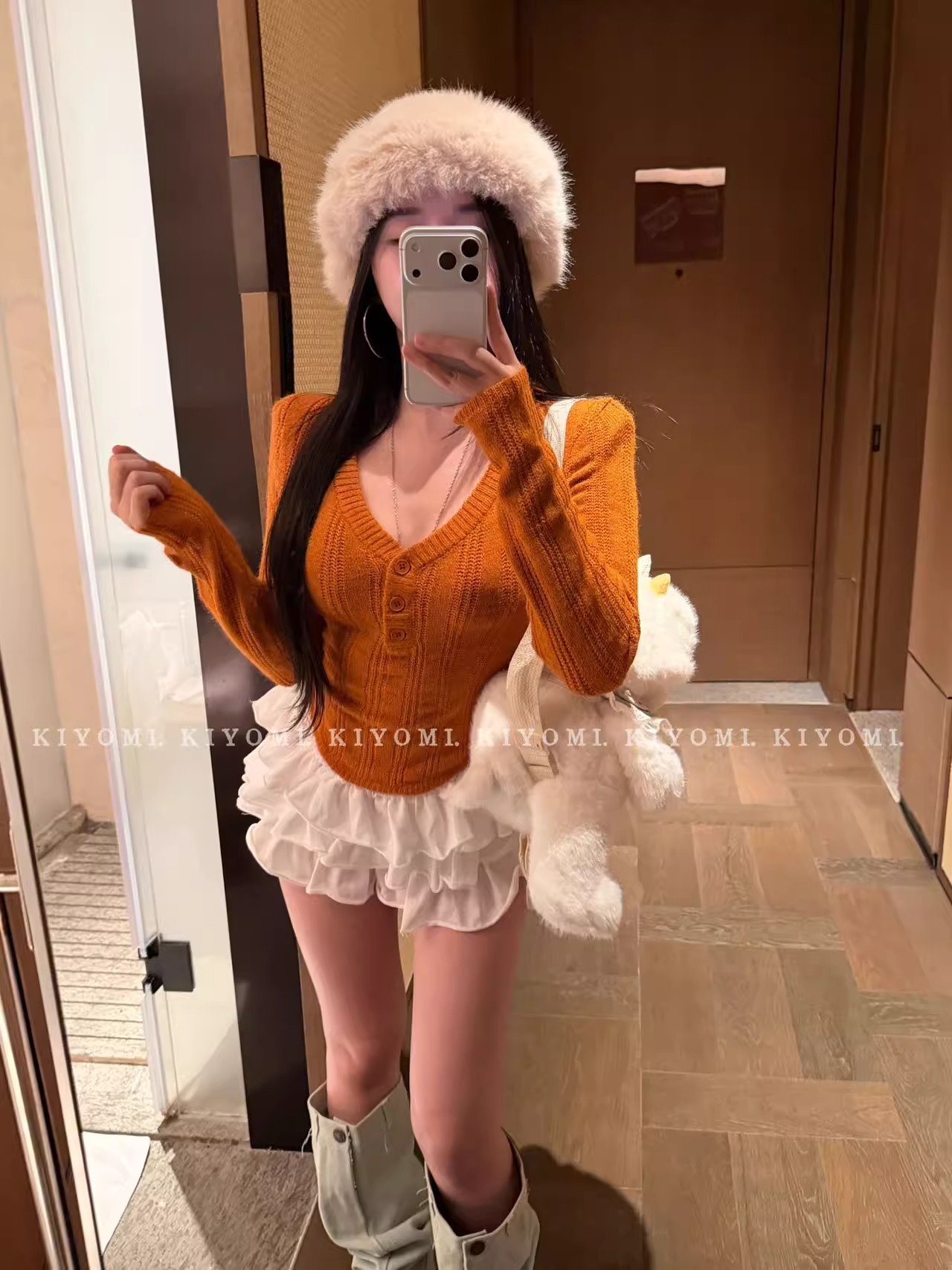 法式纯欲风V领收腰长袖针织衫秋冬2025新款修身内搭打底衫上衣女