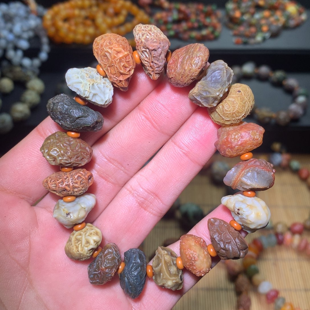 玛瑙/玉髓未镶嵌阿拉善戈壁玛瑙