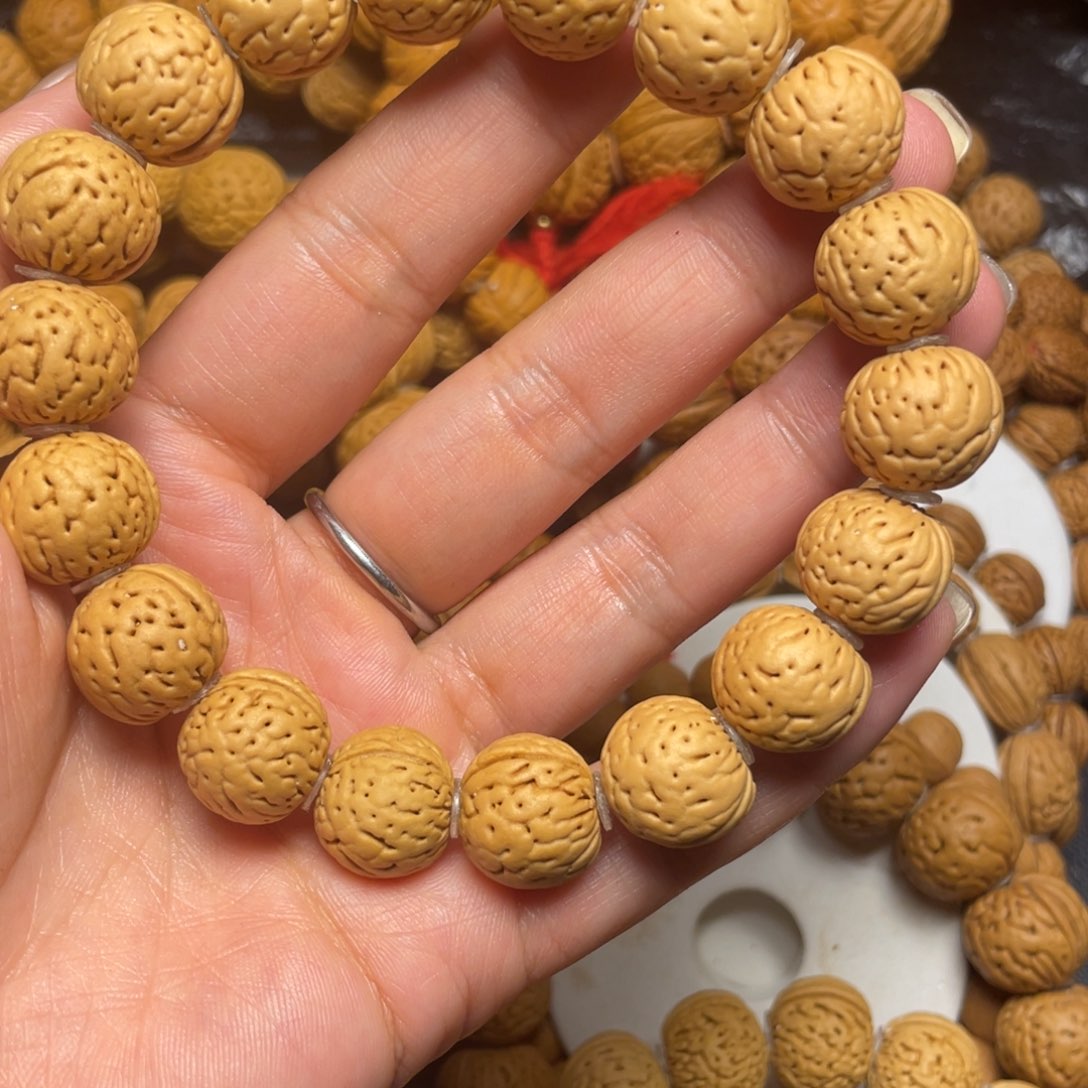 赵***朋桃木桃核手串15+金丹