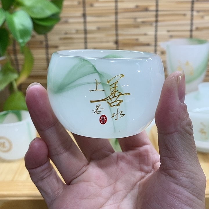 飘绿罗汉杯刻字50cc....