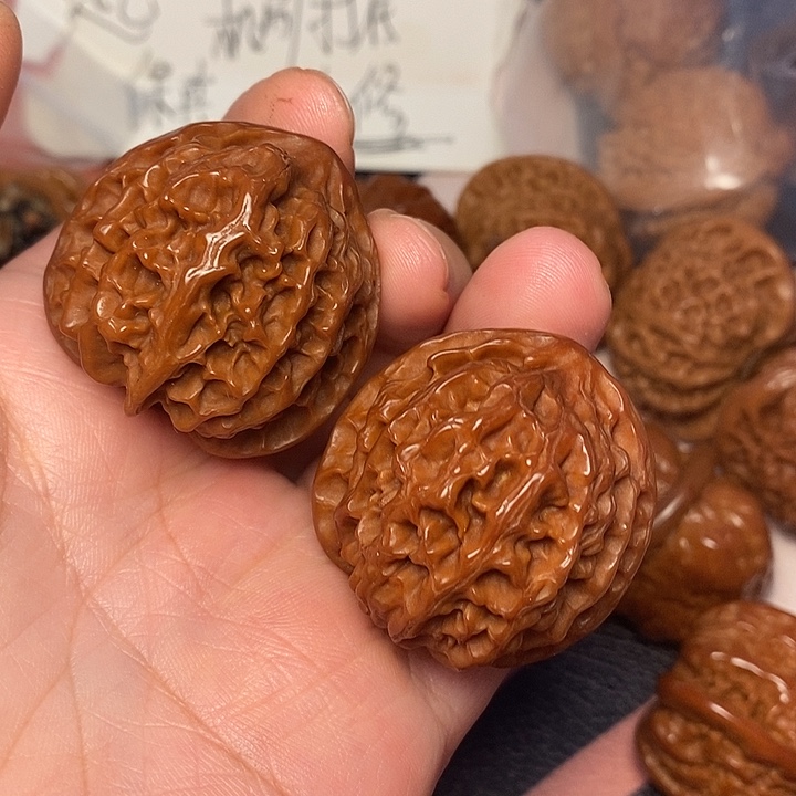 咖***糖吊坠文玩核桃苹果37