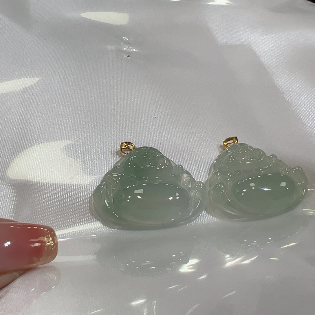 翡翠未镶嵌颈饰多样性发一件