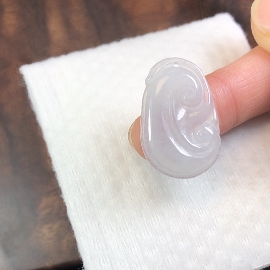 翡翠未镶嵌颈饰缅甸A货，每天下午1点半开播