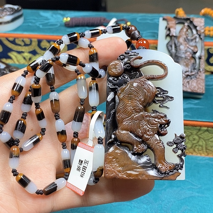 和田玉未镶嵌颈饰A7 