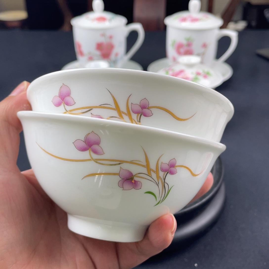 瓷片轻工业陶瓷研究所