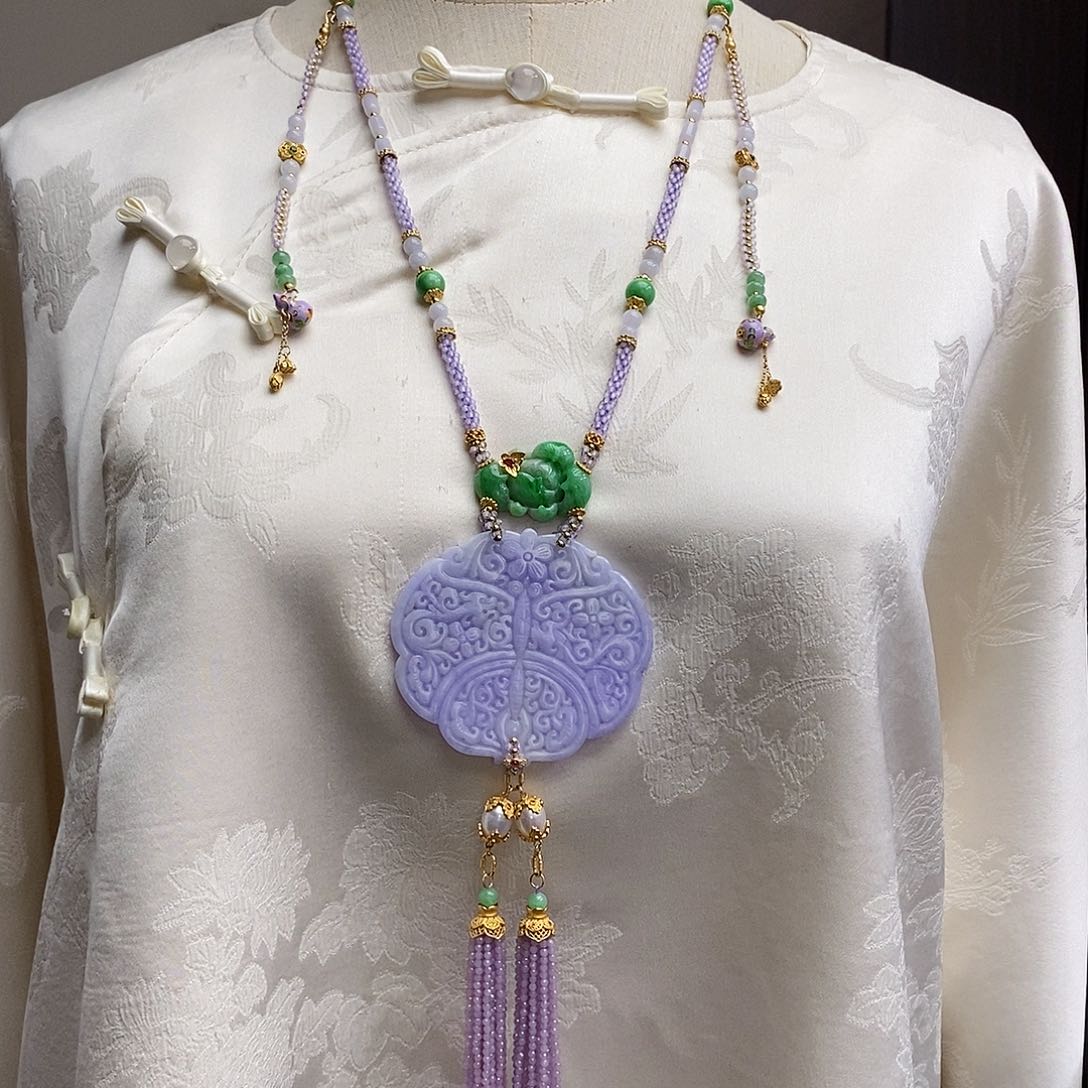 翡翠颈饰未镶嵌天然