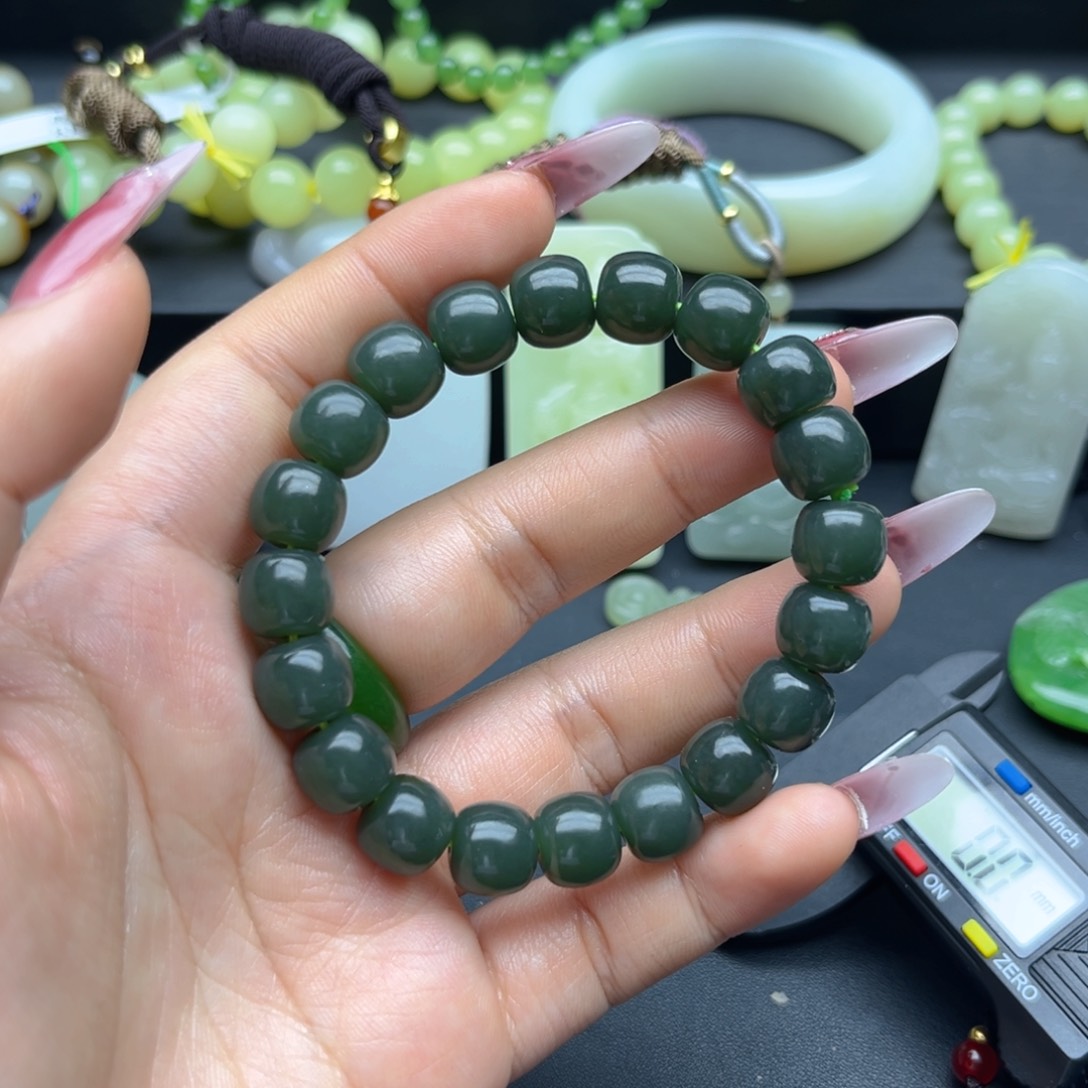 未镶嵌和田玉珠宝半成品