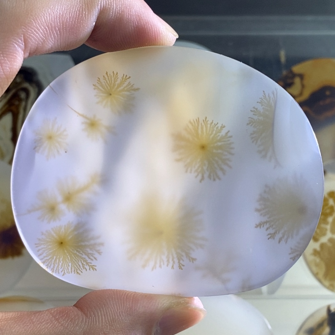 玛瑙/玉髓吊坠未镶嵌