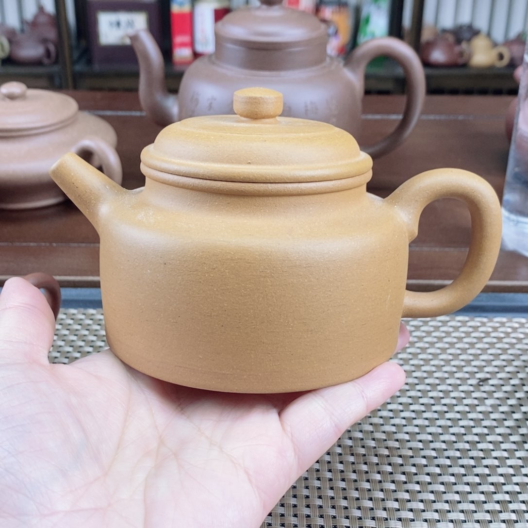 紫砂茶壶宜兴紫砂黄金段320c c