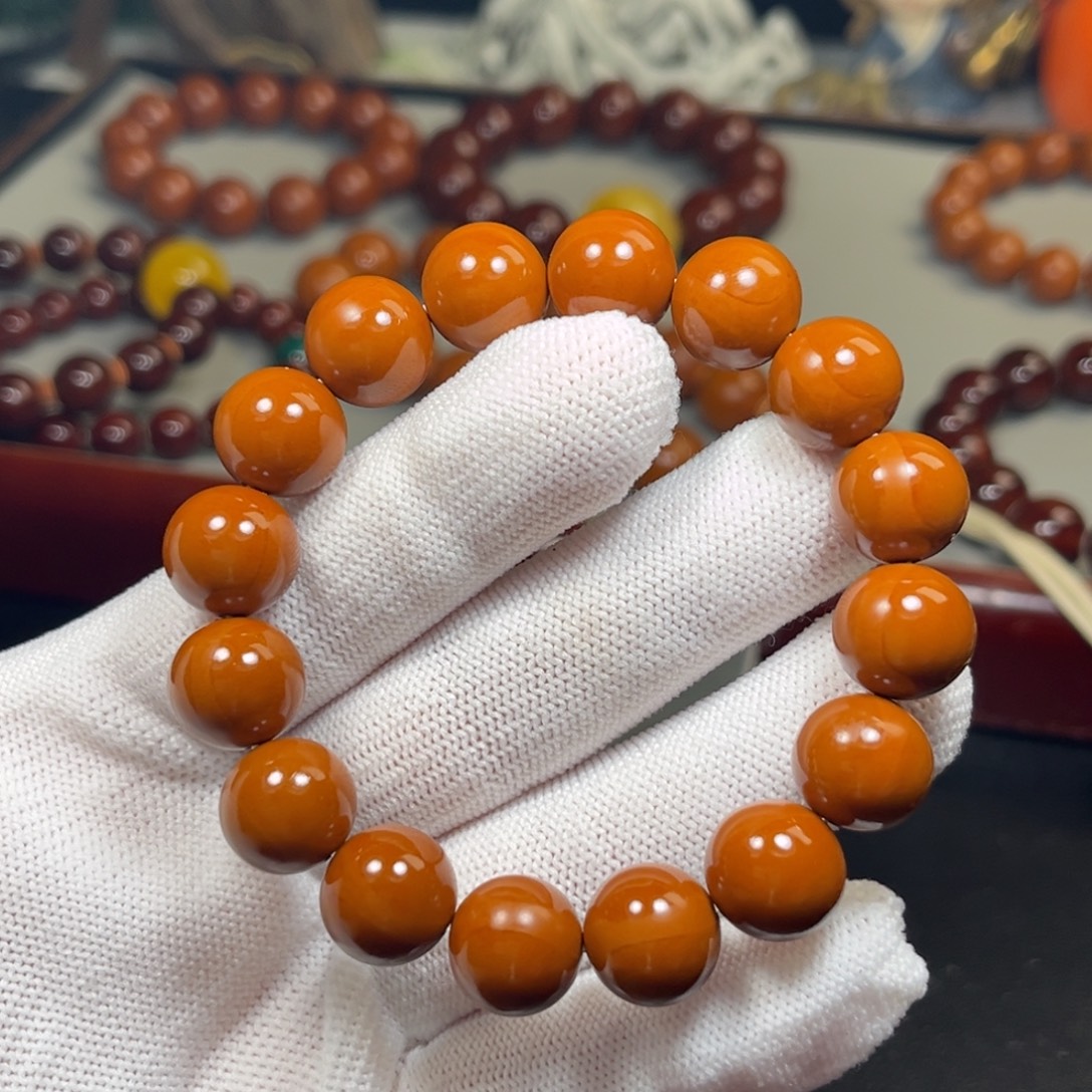 大***南吊坠橄榄核1.3+精品老树铁核 小孔