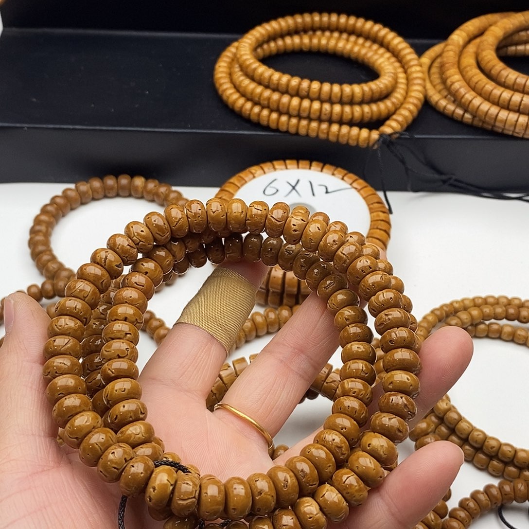 垂***者桃核吊坠微瑕脖挂